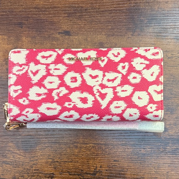 Michael Kors Handbags - Michael Kors Pink and Cream Leopard Print Wallet